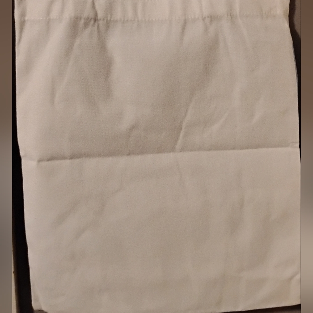 Labubu Tote Bag (15"L×13"H) 24"H With Strap BNWOT - Picture 2 of 3